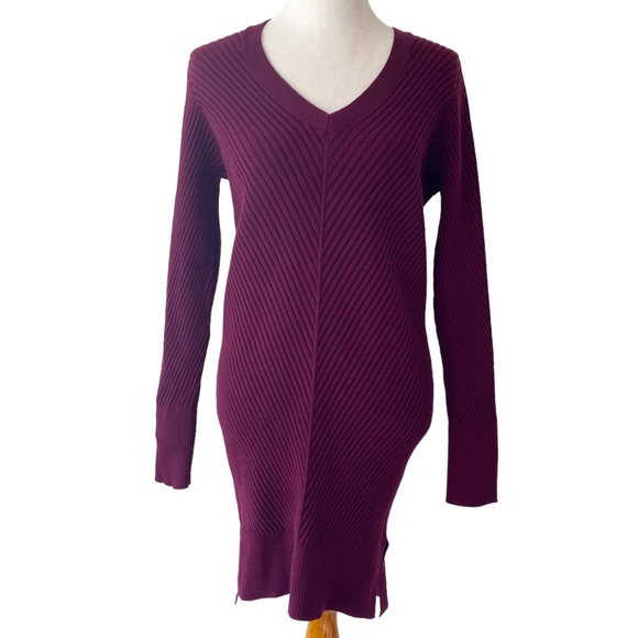 Athleta fitted V-Neck Sweater Dress - Picture 1 of 12